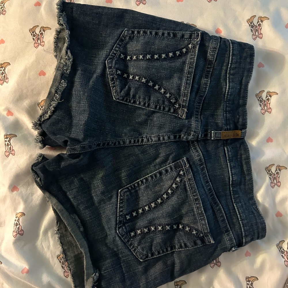 Never worn Ariat shirts size 26